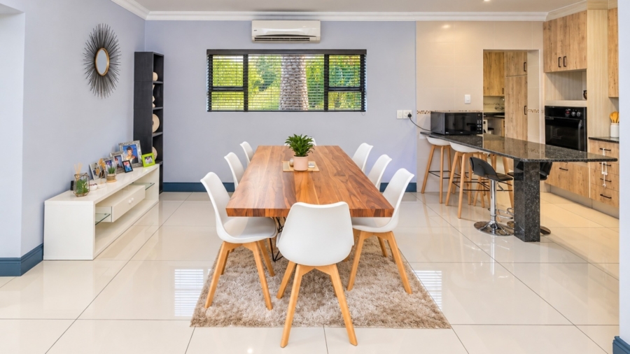 3 Bedroom Property for Sale in WestLake Country Safari Estate North West